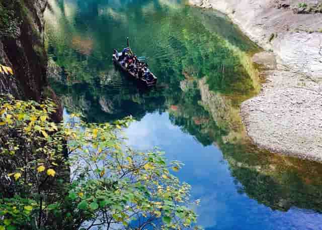 社会生活：今日大盘调整下跌，明日大盘大概率这么走