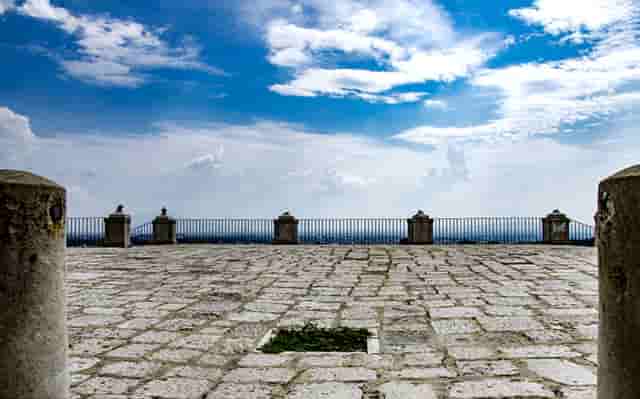 与中国合作的关键