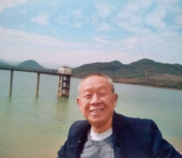 艺术名家—刘典忠